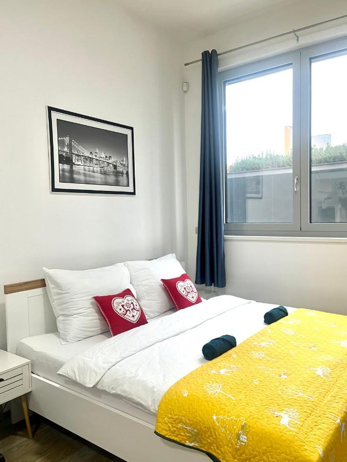 Vit Apartment - Free Parking - O2 Arena Prague Luaran gambar